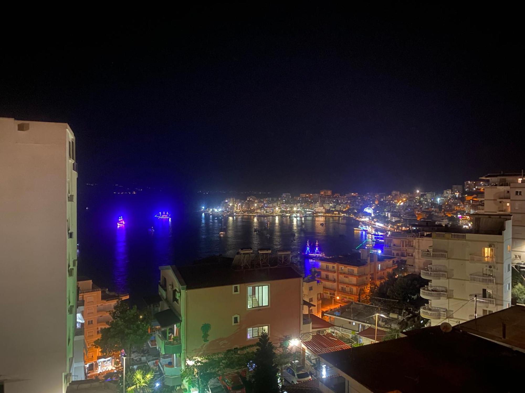 סרנדה Blue Breeze Attic Apartments מראה חיצוני תמונה